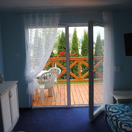 Wrzos Hotel Sianożęty Zewnętrze zdjęcie