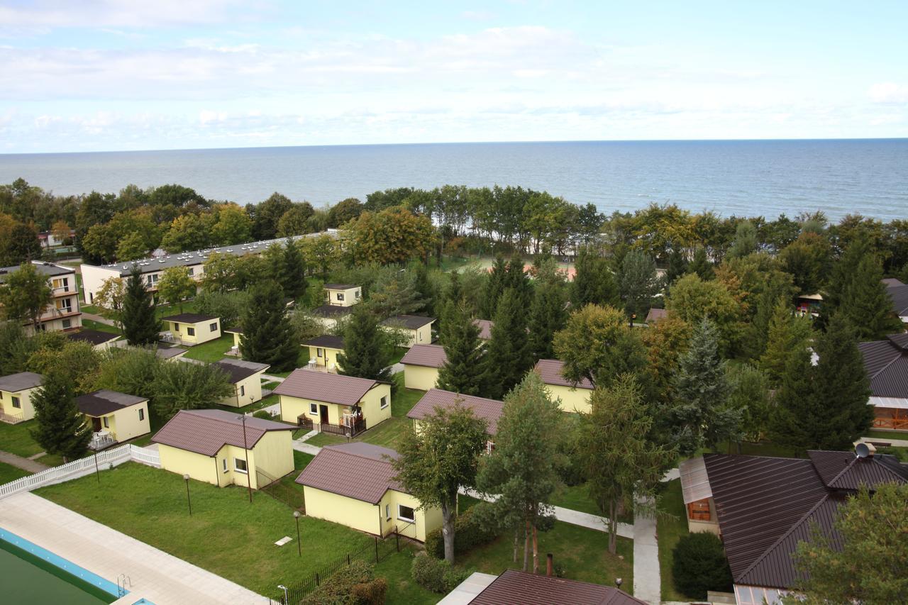 Wrzos Hotel Sianożęty Zewnętrze zdjęcie