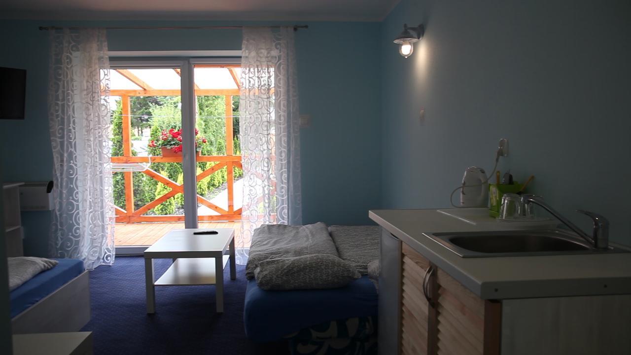 Wrzos Hotel Sianożęty Zewnętrze zdjęcie