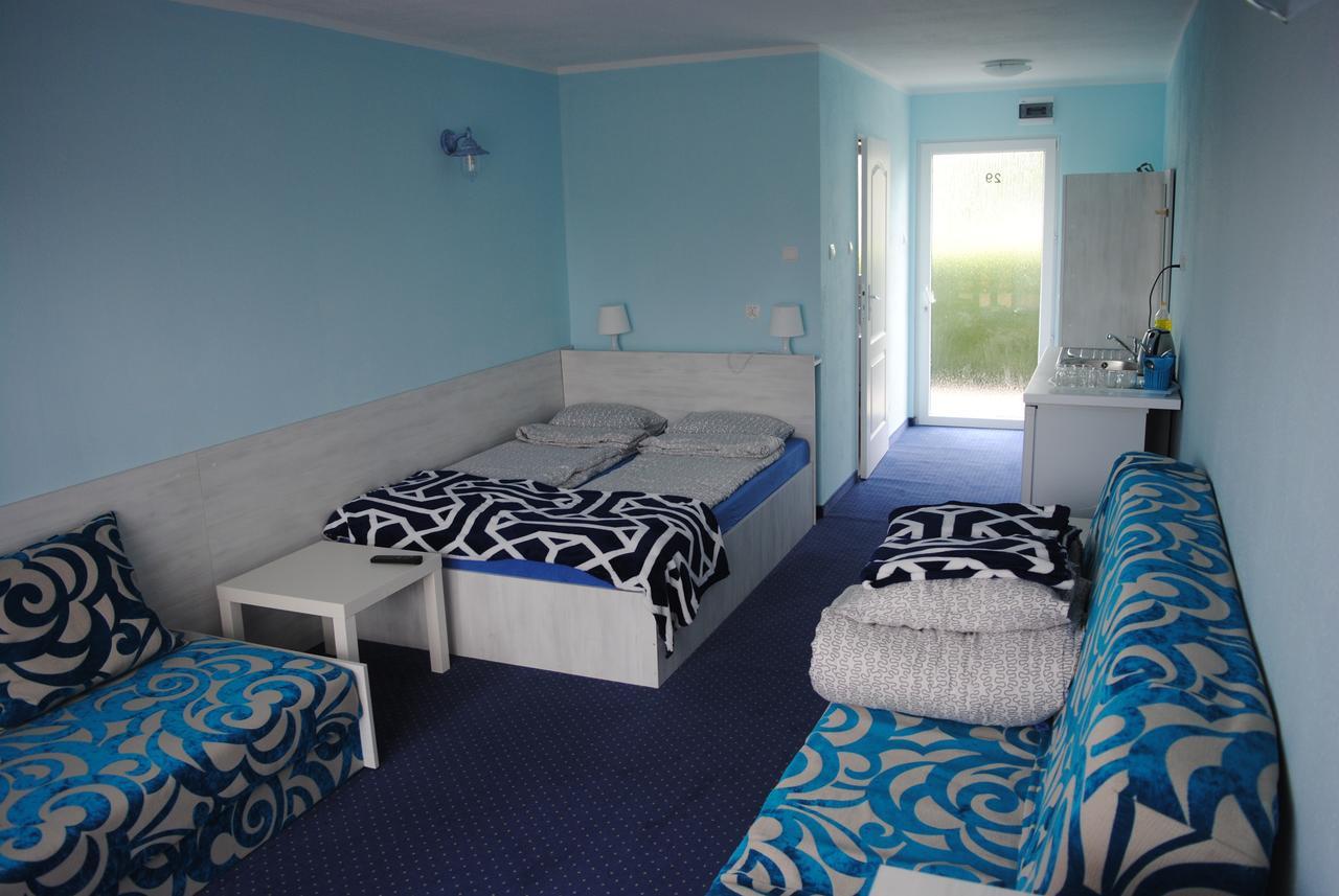 Wrzos Hotel Sianożęty Zewnętrze zdjęcie