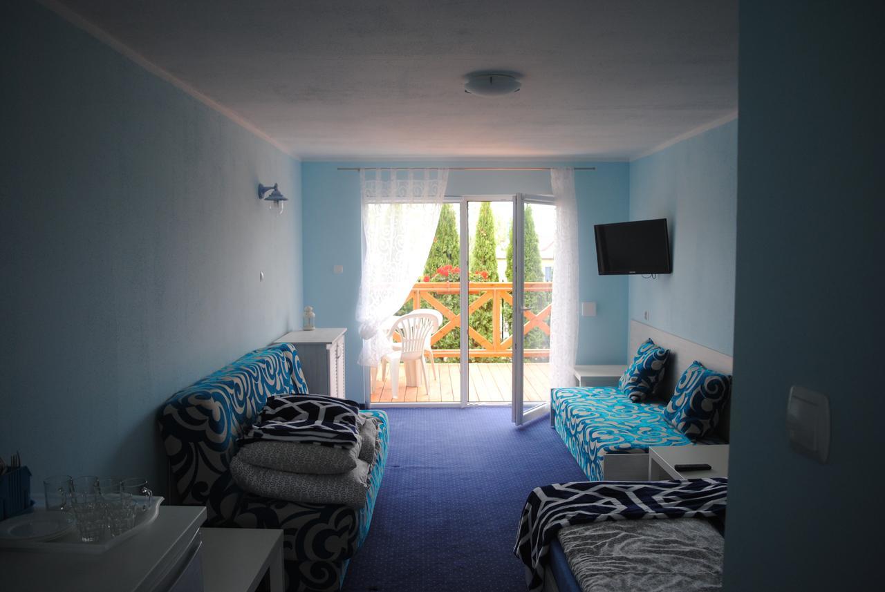 Wrzos Hotel Sianożęty Zewnętrze zdjęcie